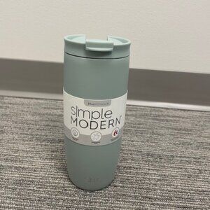 Simple Modern Voyager 20oz Travel Mug Seaglass Sage